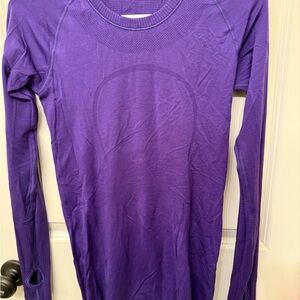 Lululemon Women's Long Sleeve swiftly
